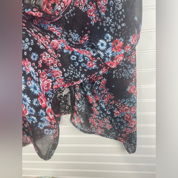 Almost Famous Black Lace Floral Print Open Front Kimono S Women’s EUC - Picture 8 of 8
